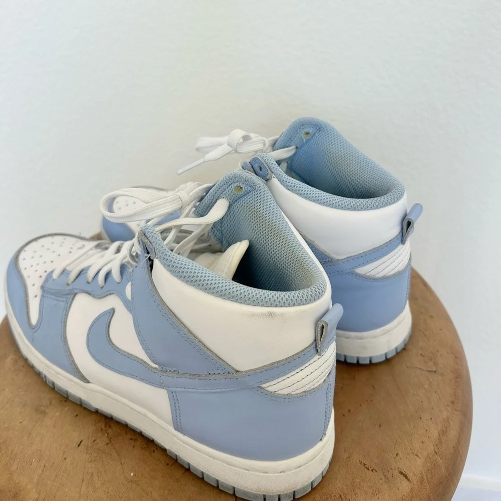 Nike fair preowned